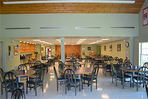 The Hickory Court Café in the Student Commons, with tables and chairs throughout