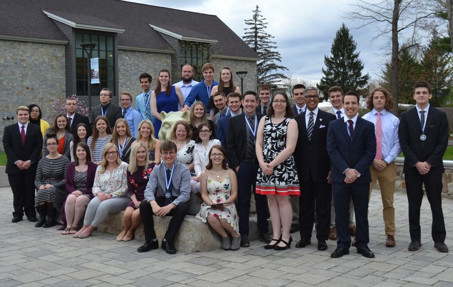 Group photo of 2019 winners.